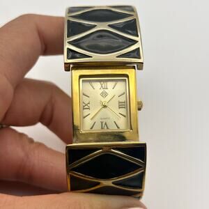 Tori Spelling B7949 Black Gold 26mm Women’s Watch Working
